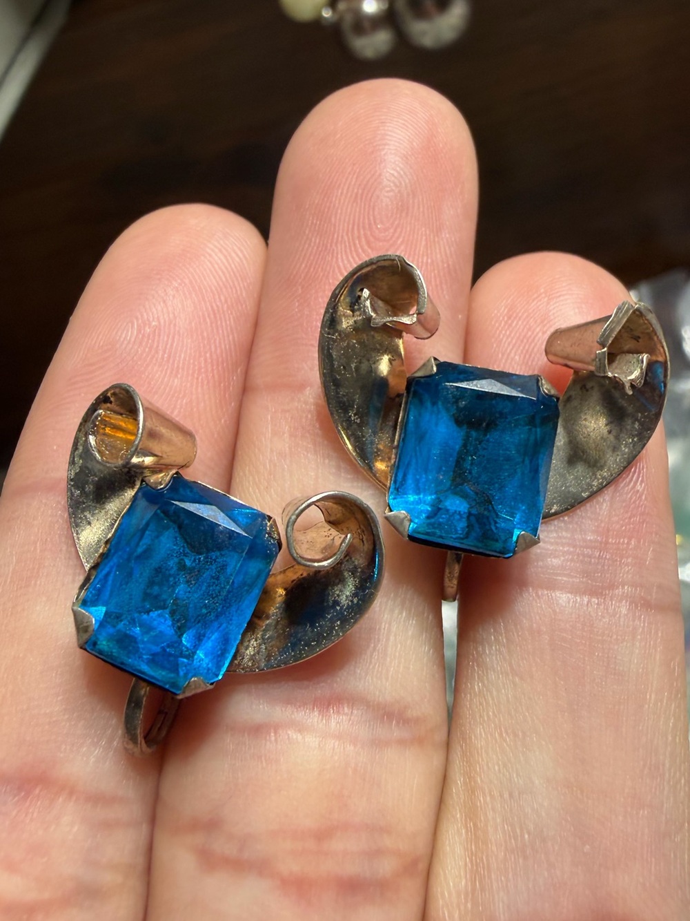 Vintage Sterling Gold Tone Art Deco Blue Rhinestone Screw Back Earrings